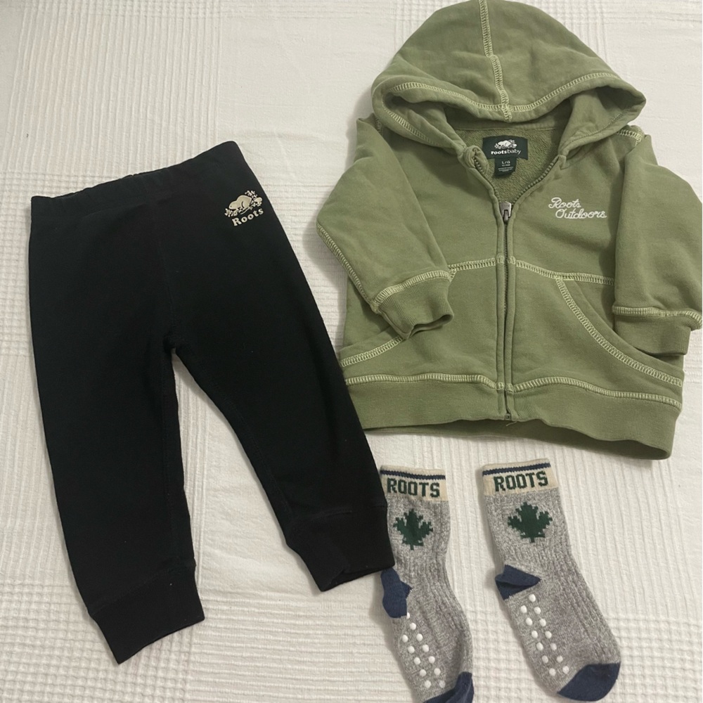 Roots tracksuit set and socks excellent used condition size L 12-18 mos